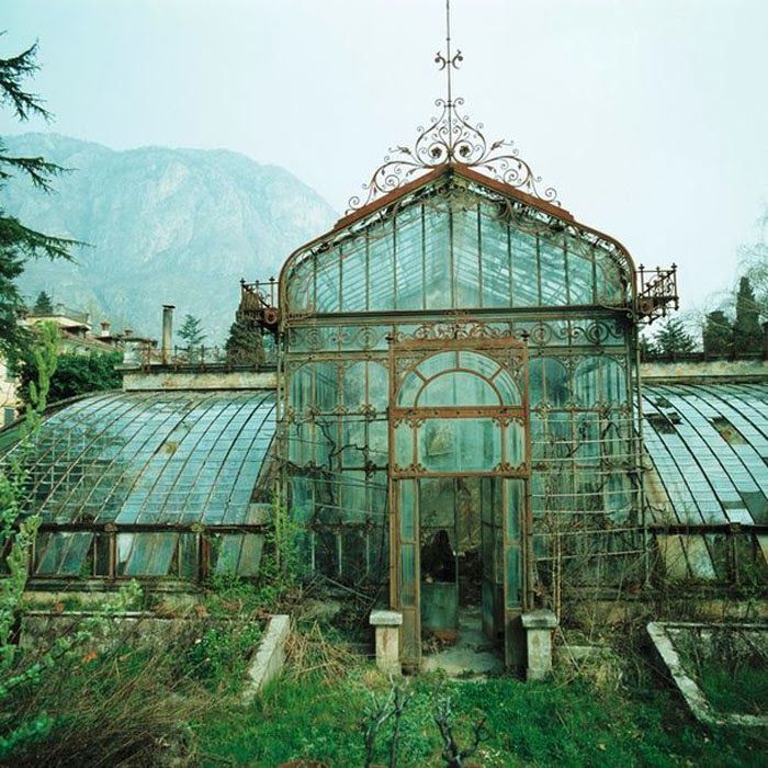 Inspiration 6 Most Beautiful Photos Of Abandoned Greenhouses Around