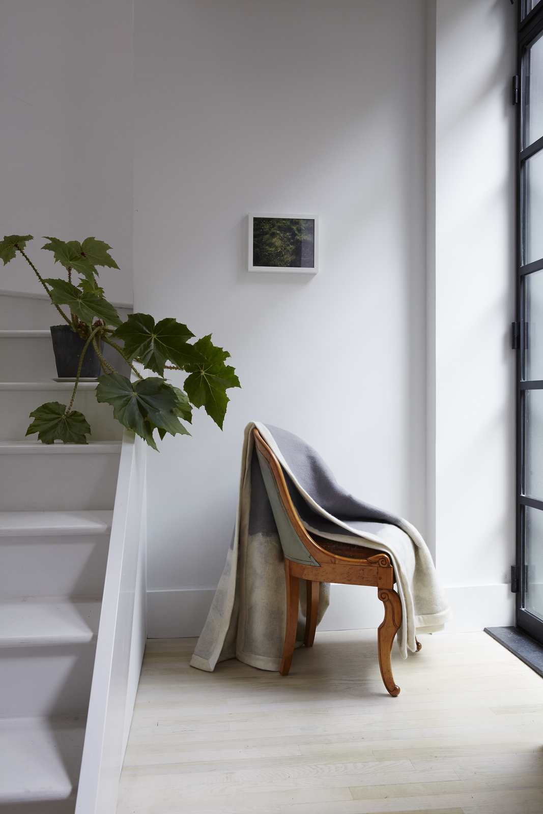 Chic Interior Design: Elegant Simplicity