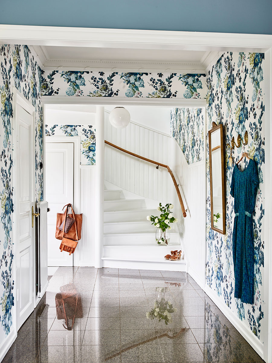 Interiors: Navy and Aqua Blue – Project FairyTale