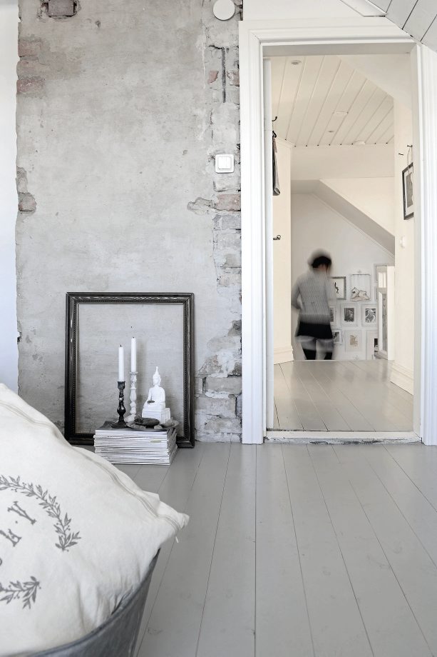 swedish-home-wood-light-bright-white