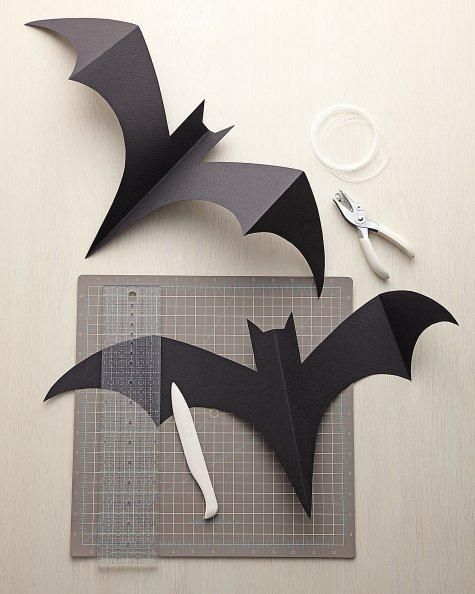 Project Fairytale: DIY Hanging Papaer Bat for Halloween