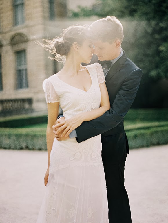 romantic parisian wedding gorgeous wedding dress