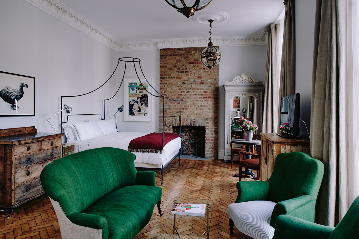 Project Fairytale: A Perfect Getaway at the Artist Residence in London