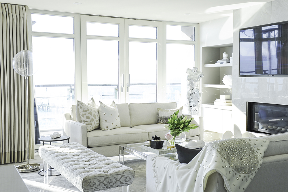 Project Fairytale: Monochromatic Home by the Sea
