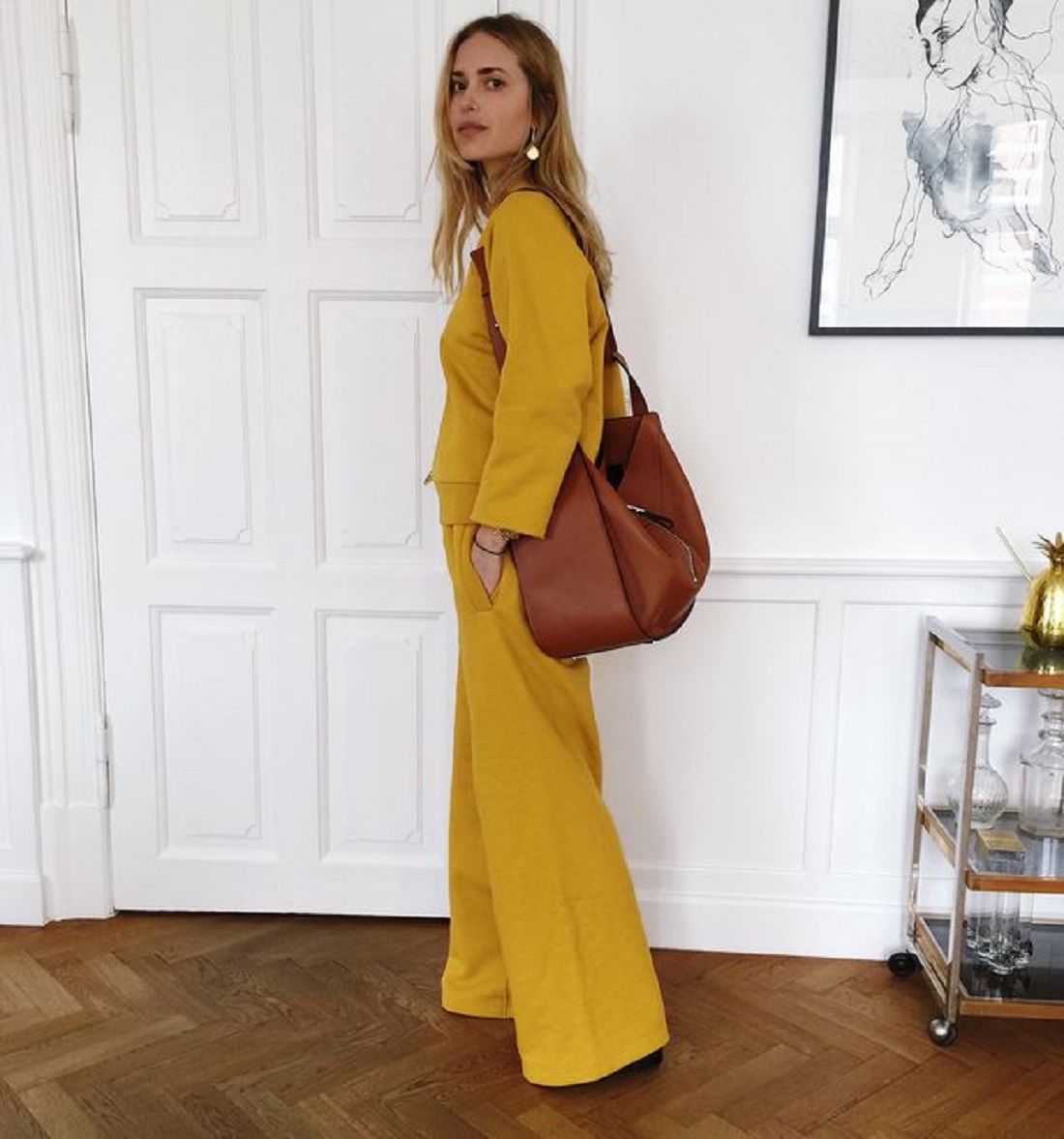 @projectfairytale: 15 Yellow outfits to transition into fall