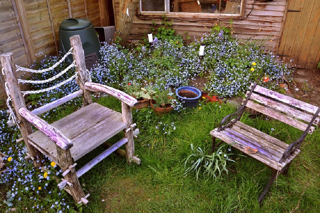 @projectfairytale: Where Do You Keep Your Garden Furniture?